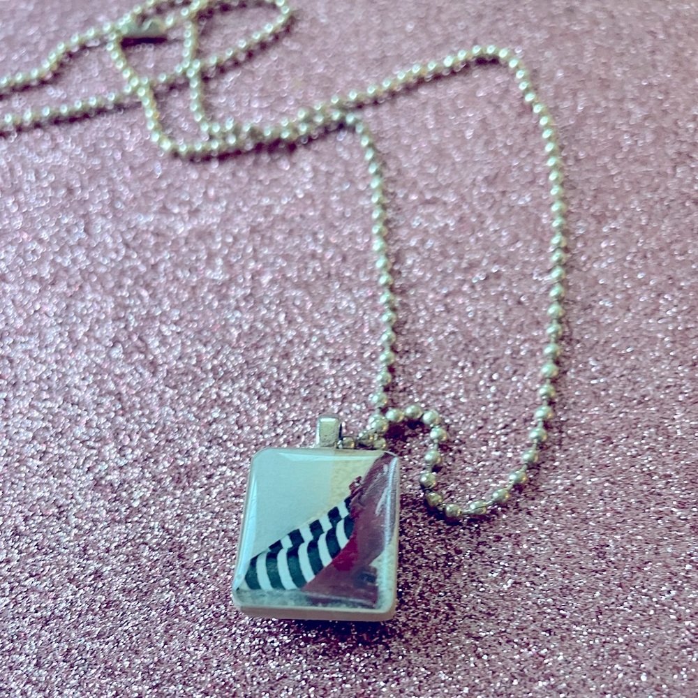 Scrabble Tile “Dorothy Wizard of Oz Red Slippers”Charm Necklace
